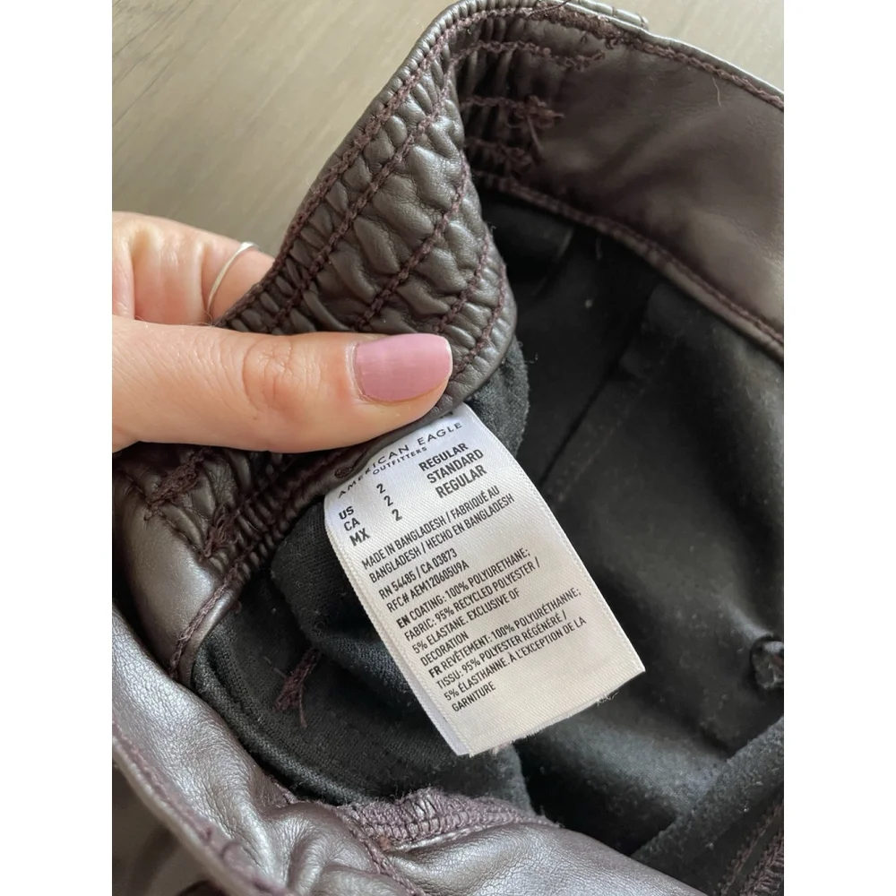 American Eagle Stretch Womens Brown Vegan Leather High Waisted Pants Size 2